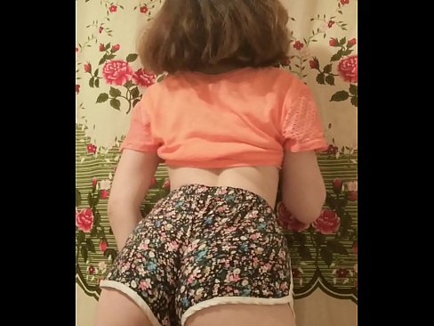 ❤️ Sexi mladá kočka si vyzlieka šortky pred kamerou ❤️❌ Porno vk na sk.pornovore.ru ❌️